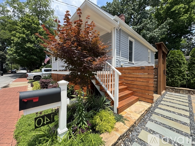140 Short St SE 1 Single Family Home for Rent - Photo gallery 5