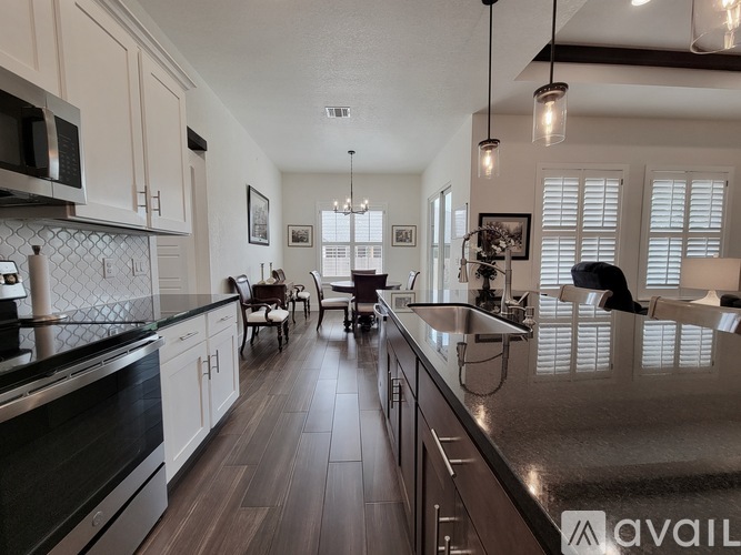 109 Madrona Lane 4 Beds Single Family Home for Rent - Photo gallery 4