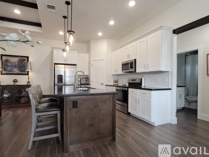 109 Madrona Lane 4 Beds Single Family Home for Rent - Photo gallery 5