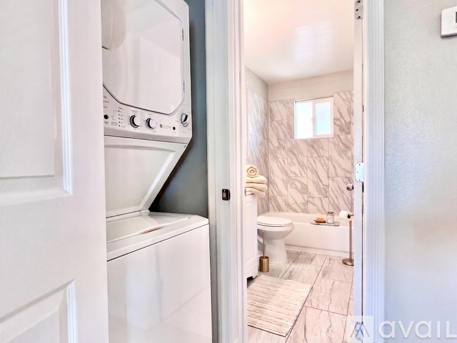 704-724 W 5th St 1 Apartment for Rent - Photo gallery 2