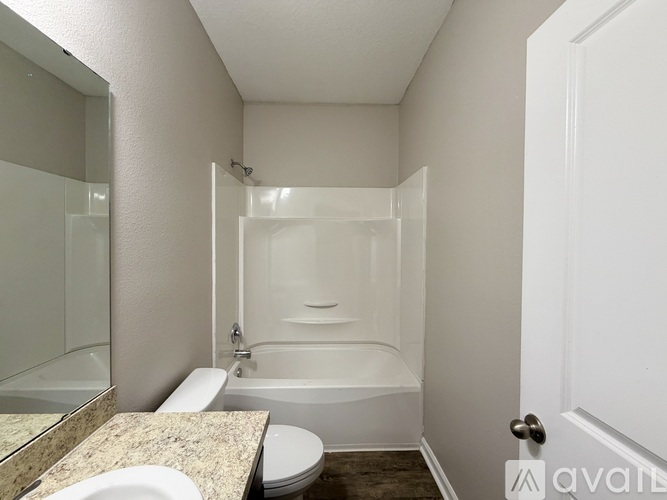 1136 Roberta Rd 3 Beds Single Family Home for Rent - Photo gallery 2