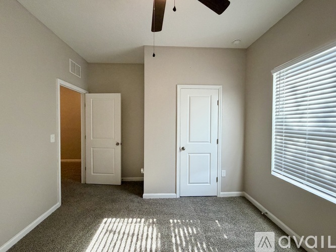 1136 Roberta Rd 3 Beds Single Family Home for Rent - Photo gallery 5