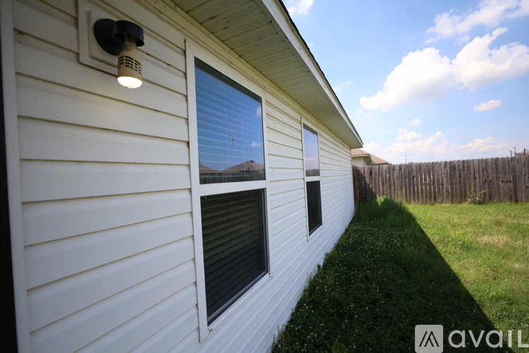 3730 Churchill Dr 3 Beds Single Family Home for Rent - Photo gallery 3