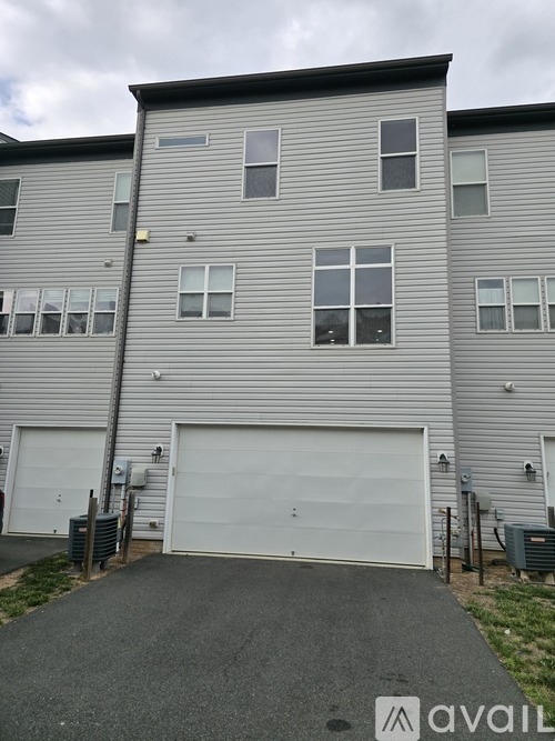 21043 Ashburn Heights Dr 3 Beds Townhouse for Rent - Photo gallery 2