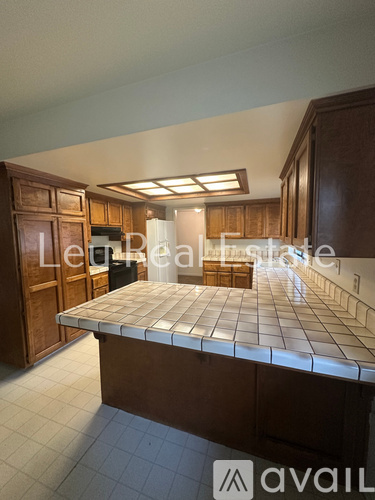 2720 Wentworth Rd 3 Beds Single Family Home for Rent - Photo gallery 4