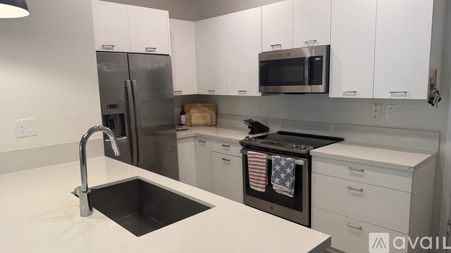 4731 NW 83rd Path 3 Beds Single Family Home for Rent - Photo gallery 4