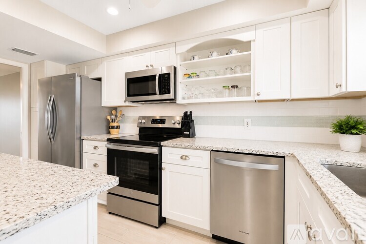 5575 Gulf Blvd 1 Condo for Rent - Photo gallery 5