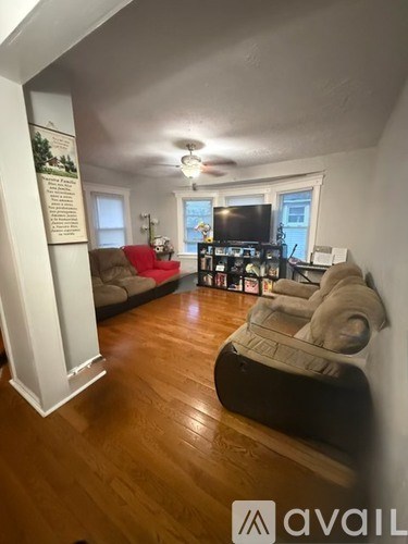 257 E Main St 2 Beds Apartment for Rent