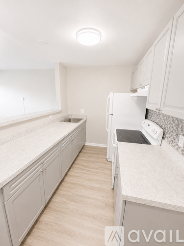 194 Washington Street 1 Apartment for Rent - Photo gallery 1