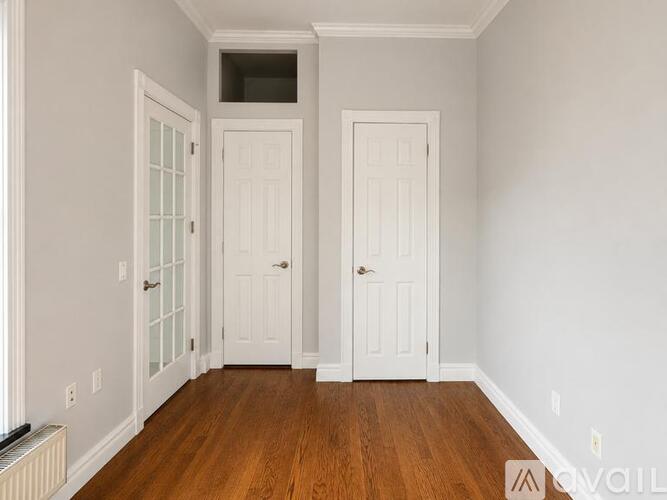 202 East 13th St 2 Beds Apartment for Rent - Photo gallery 1