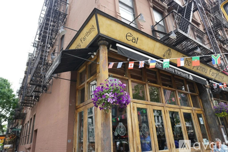 202 East 13th St 2 Beds Apartment for Rent - Photo gallery 3