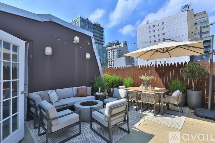 202 East 13th St 2 Beds Apartment for Rent - Photo gallery 4