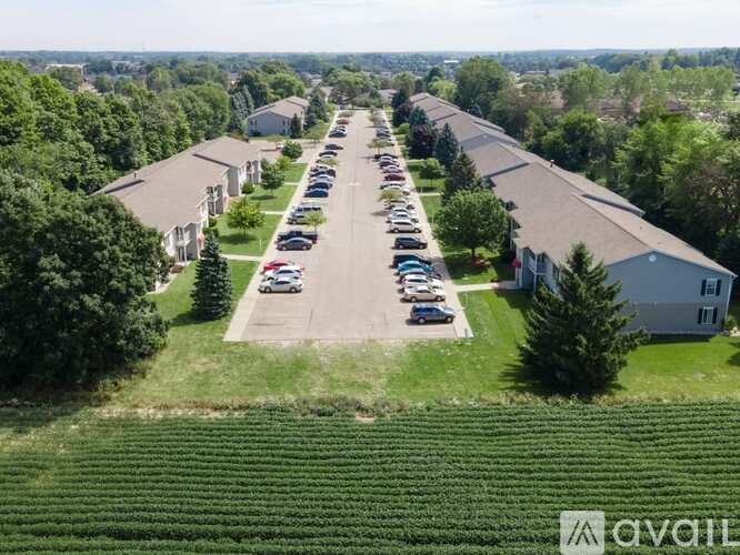 1752 Raleigh Ave 1 Apartment for Rent - Photo gallery 3