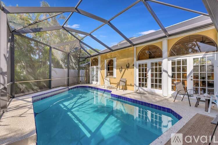 137 Queens Road 3 Beds Single Family Home for Rent - Photo gallery 5