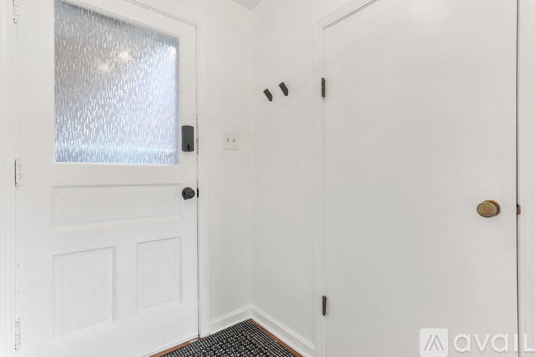 839 McClain Road B 2 Beds Single Family Home for Rent - Photo gallery 5