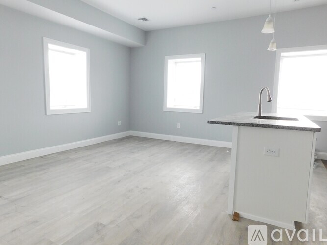 20 Milton St 1 Apartment for Rent - Photo gallery 4