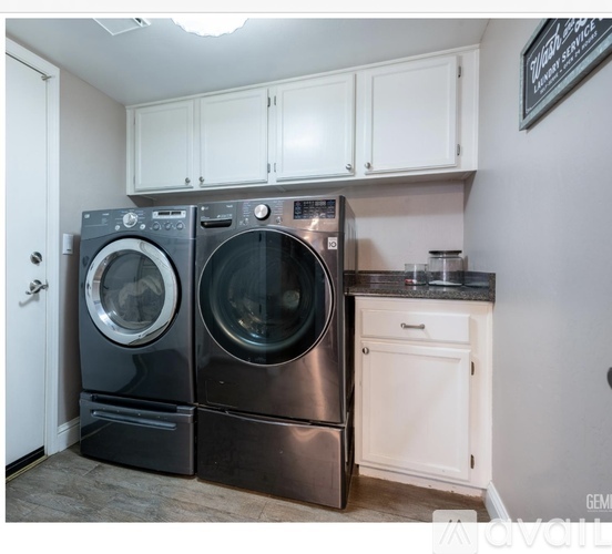 9204 Buckingham Way 3 Beds Single Family Home for Rent - Photo gallery 5