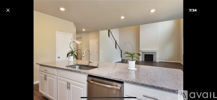 15512 Southeast 277th Place 4 Beds Single Family Home for Rent - Photo gallery 5