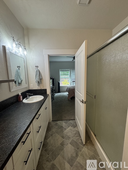 699 Kaitlin Lane 3 Beds Single Family Home for Rent - Photo gallery 3