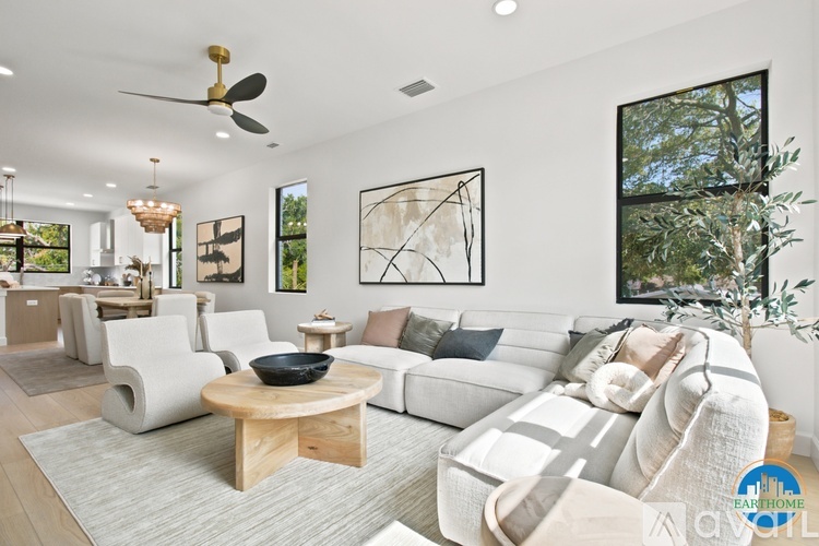 375 13th St N 3 Beds Townhouse for Rent - Photo gallery 2