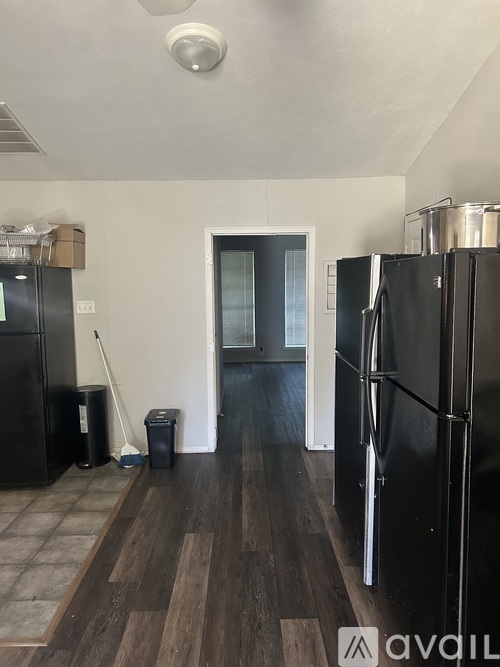 810 Cavalier Drive 1 Single Family Home for Rent - Photo gallery 5
