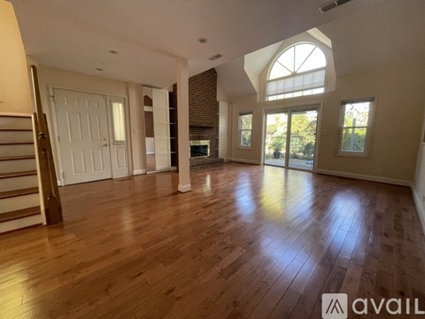 1943 West White Oak Street 3 Beds Apartment for Rent