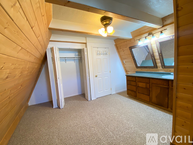 10509 Spring Creek Drive 2 Beds Single Family Home for Rent - Photo gallery 5