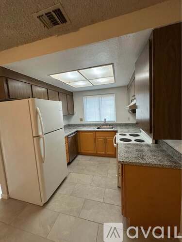 744 Beythe Ln 3 Beds Single Family Home for Rent - Photo gallery 4