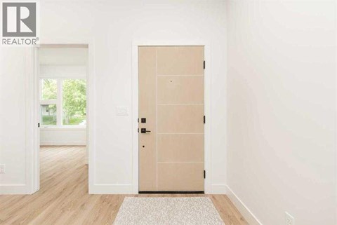 929 9 Street S Studio Apartment for Rent