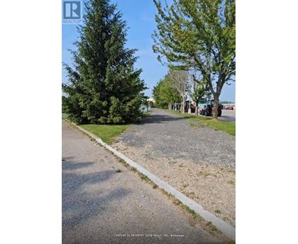 54 SIEMENS DRIVE Studio House for Rent - Photo gallery 2