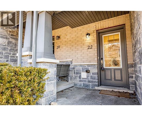 22 ARLINGTON Crescent Unit# 22 3 Beds Condo, Home, Townhouse for Rent - Photo gallery 4