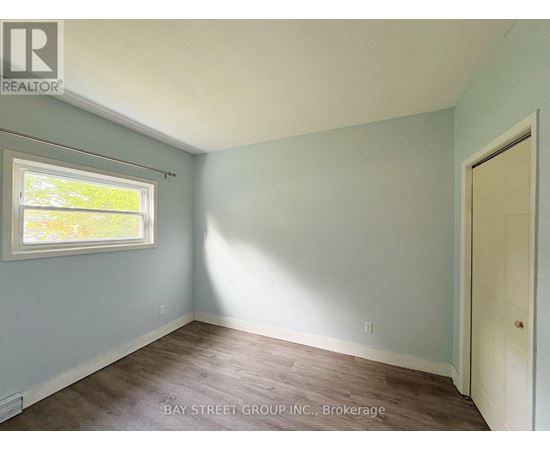 #REAR - 70 COURTWRIGHT STREET 2 Beds House for Rent - Photo gallery 4