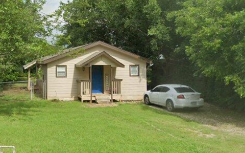 451 N Bryant Ave 2 Beds Apartment for Rent