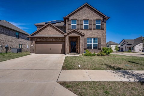 3902 Switchgrass Grv 5 Beds Apartment for Rent