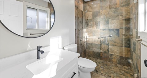 245 Elizabeth Avenue 3 Beds Apartment for Rent