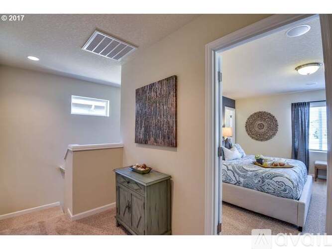 51309 SW Rhine 4 Beds Single Family Home for Rent - Photo gallery 2