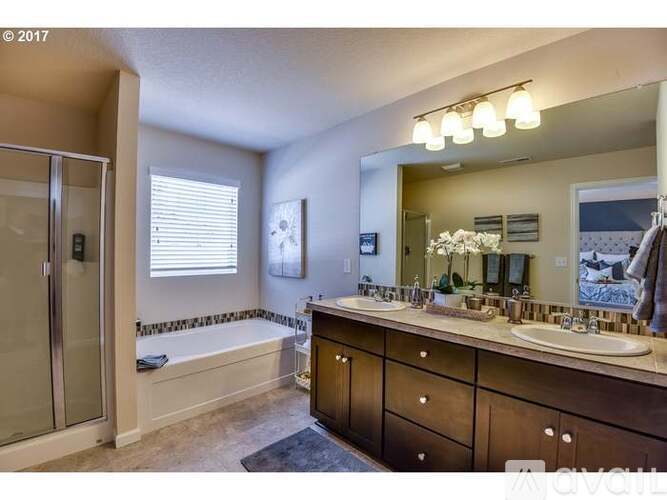 51309 SW Rhine 4 Beds Single Family Home for Rent - Photo gallery 4