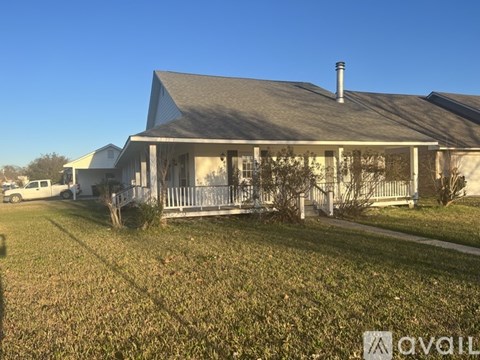 1719 Tallwood Dr 3 Beds Apartment for Rent