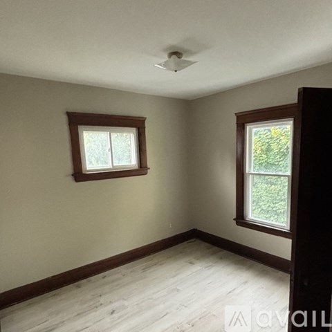 15406 Holmes Avenue 3 Beds Apartment for Rent