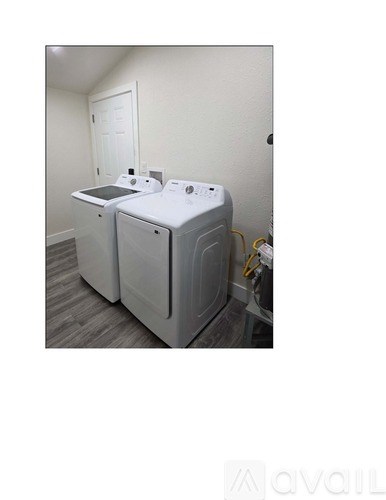 1778 8Th Street 3 Beds Apartment for Rent