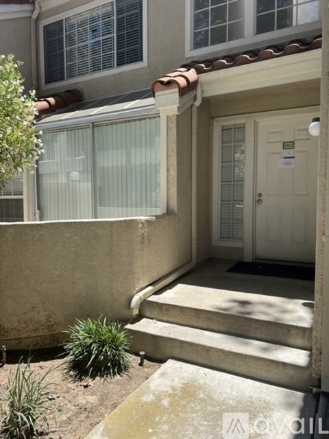 4240 LOST HILLS RD 2 Beds Apartment for Rent