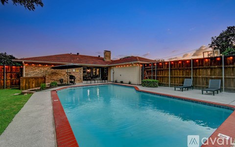 7651 La Bolsa Dr 5 Beds Apartment for Rent
