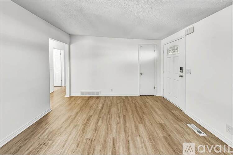 3597 S 6505 W 3 Beds Single Family Home for Rent - Photo gallery 2