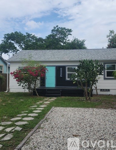 4711 Fairfield Avenue South 3 Beds Apartment for Rent