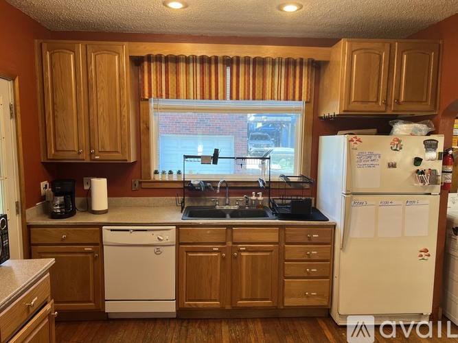 334 North 14th Street 6 Beds Apartment for Rent - Photo gallery 3