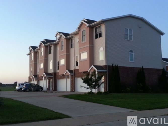 307 Douglas Dr 3 Beds Single Family Home for Rent - Photo gallery 2