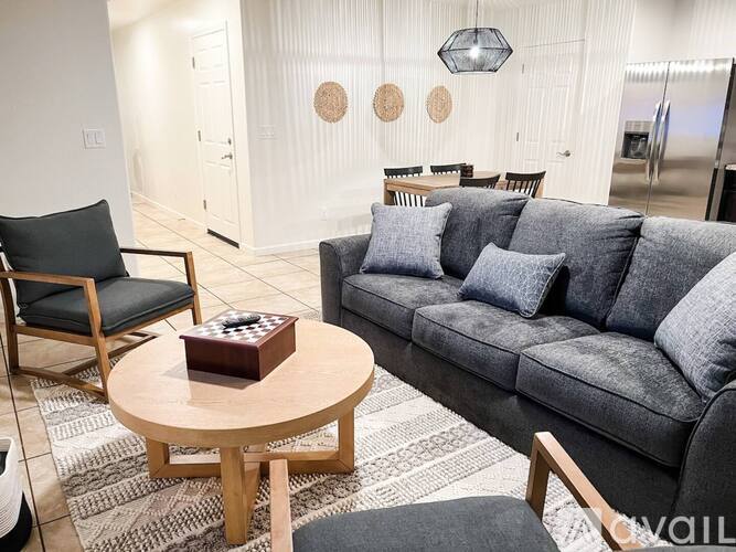 8503 East Leigh Drive 3 Beds Apartment for Rent - Photo gallery 2