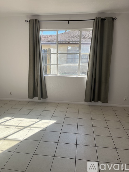 1813 N 18th St 1 Condo for Rent - Photo gallery 4