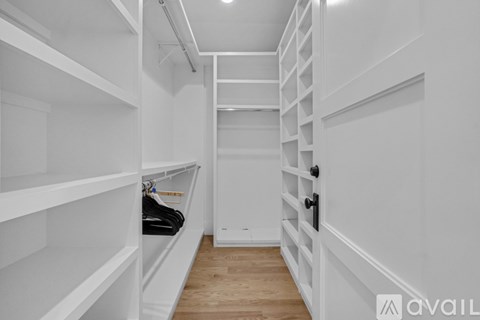 44 Sunset Ave 4 Beds Apartment for Rent