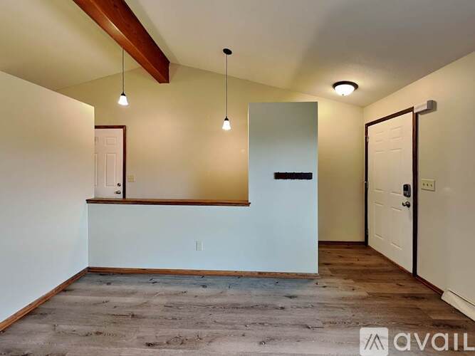 6100 81st Ave N 3 Beds Single Family Home for Rent - Photo gallery 2